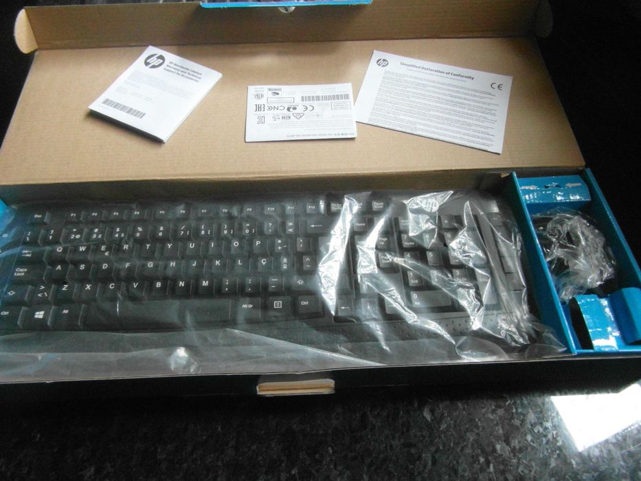 Ventilador, teclado HP com rato sem fios