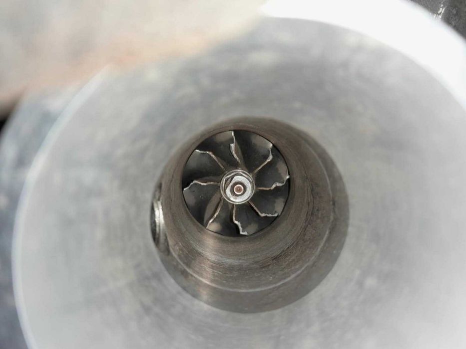 turbina z nastawnikiem (numer seryjny w opisie)