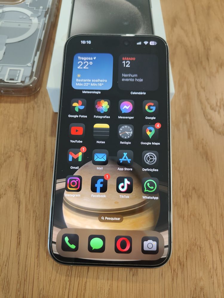 Iphone 15 Pro Max - Como novo