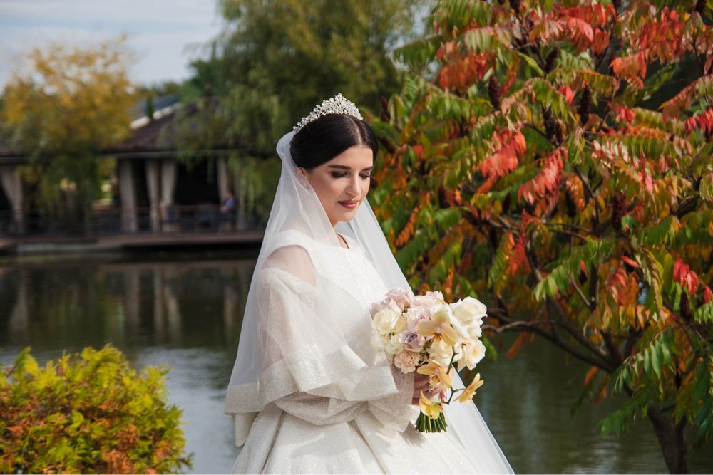 Весільна сукня