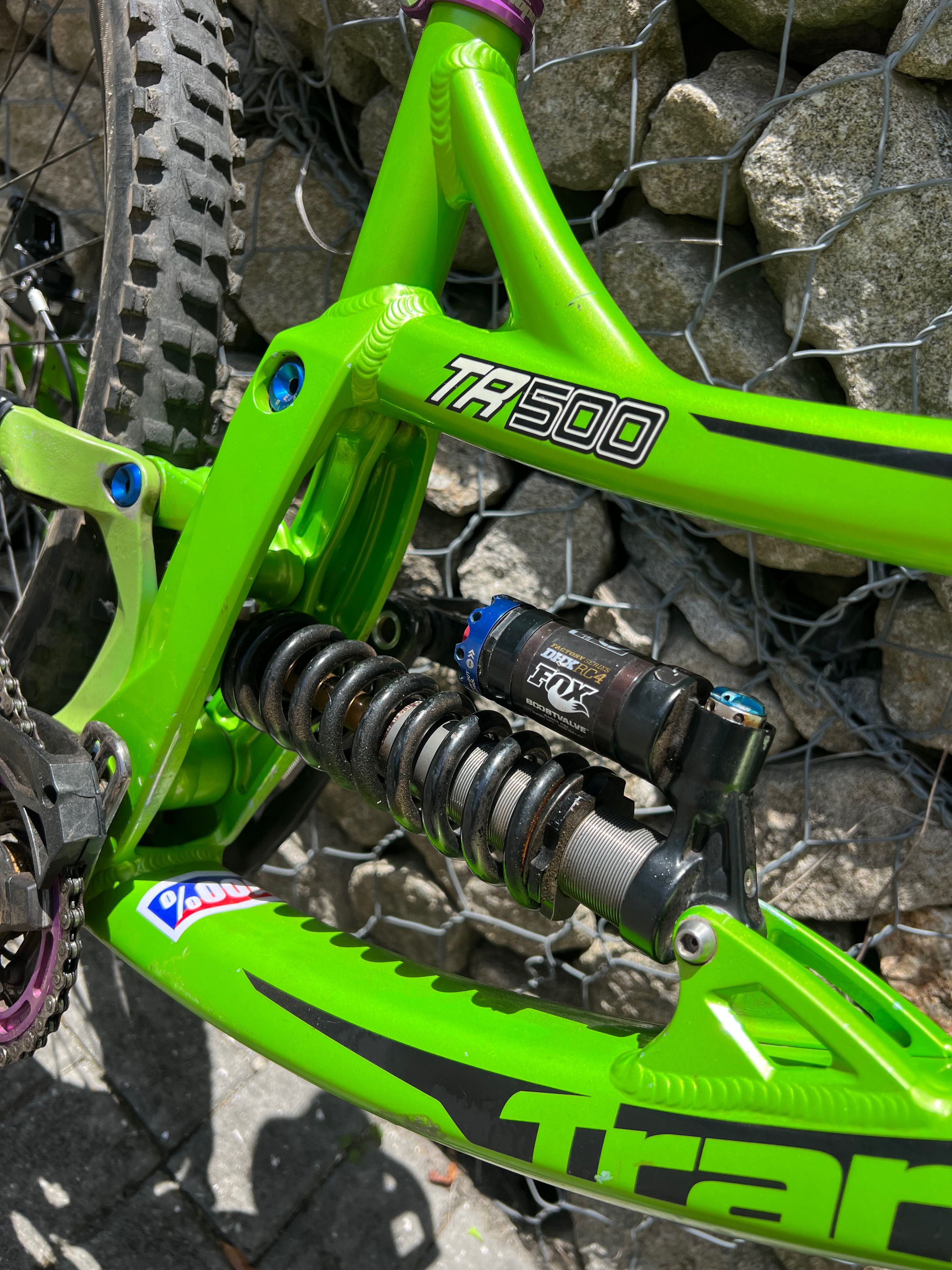 TRANSITION TR500  27.5 tamanho L Downhill
