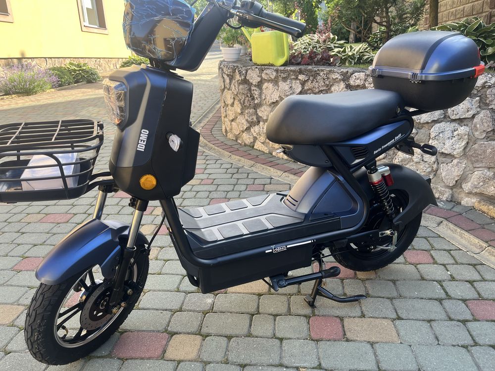 Електроскутер  Demo 800w