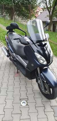 Yamaha X-max 125cm3, zarejestrowany, po remoncie, na kat.B .