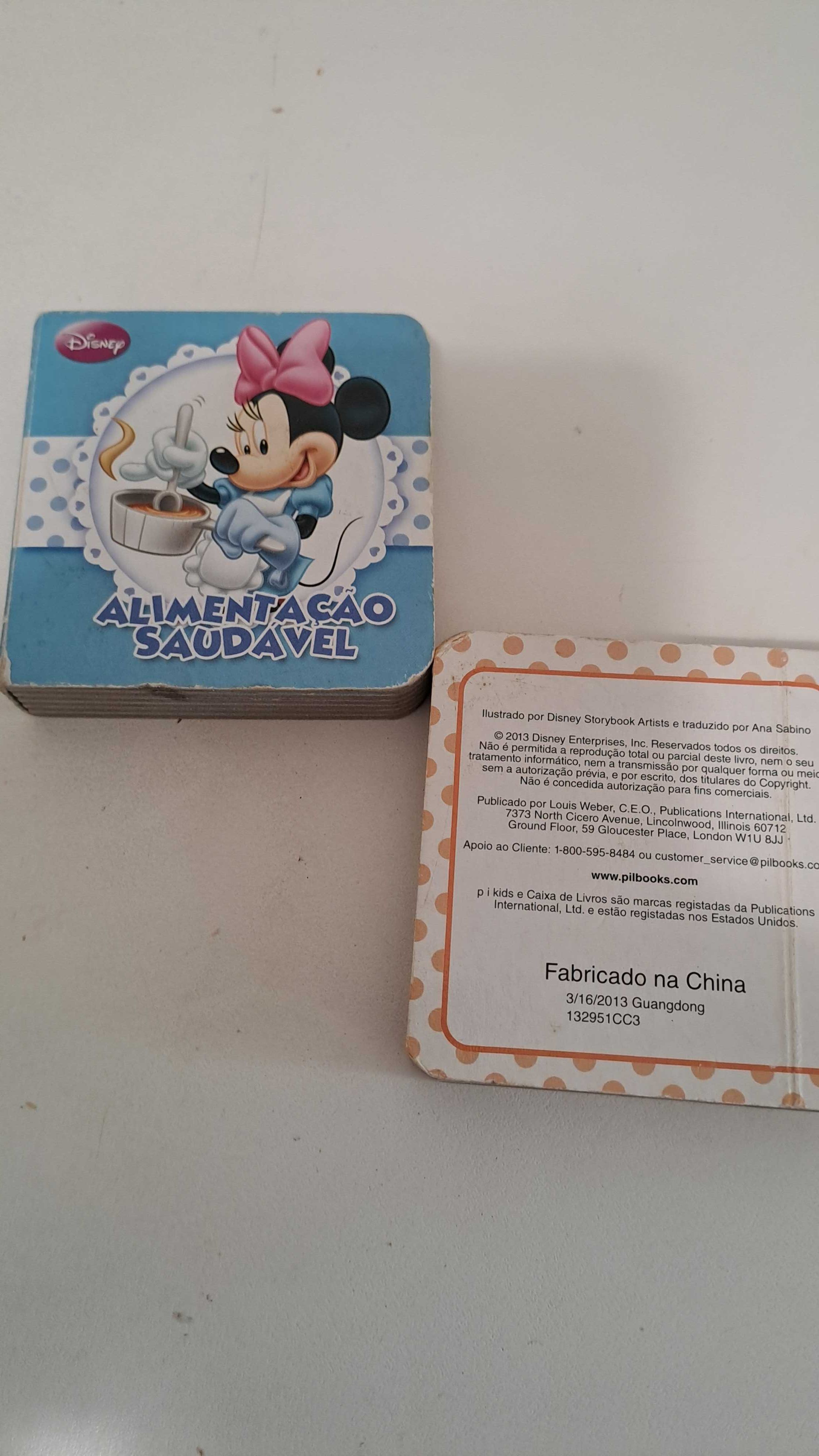 2 Livros Disney "Verão Quentinho" e "Alimentação Saudável" Novos