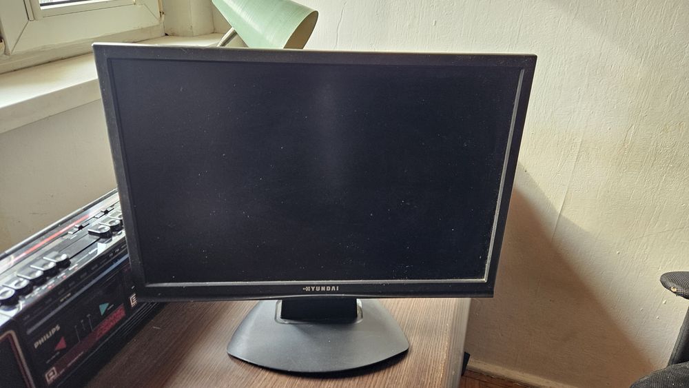 22" monitor Hyundai X224W LCD dla prawdziwych retro graczy i nie tylko