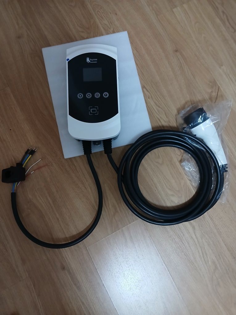 Wallbox Carregador Parede com DLB  7,6 kw - 32A - C/ APP e Cartões