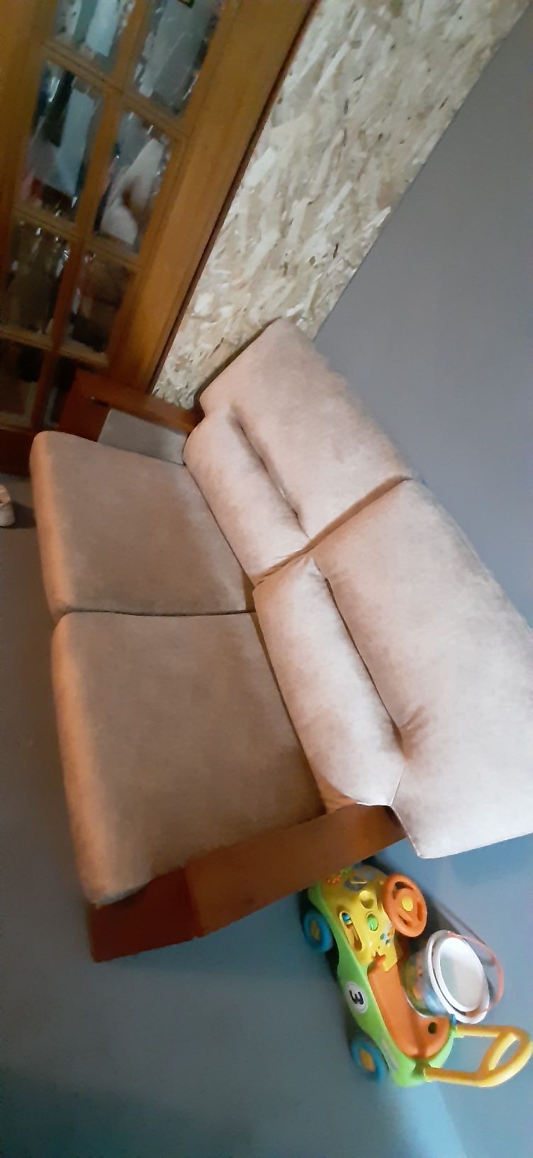 Sofas cerejeira em tecido avelulado