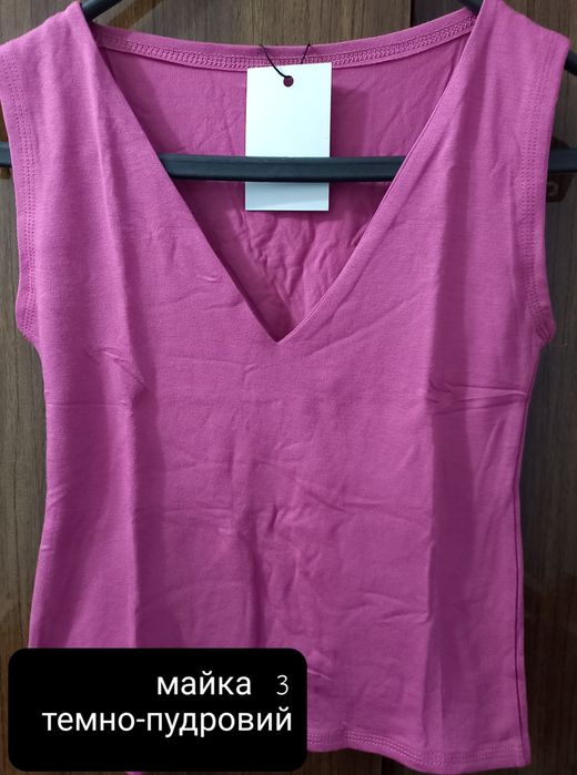 Нові топи та майки