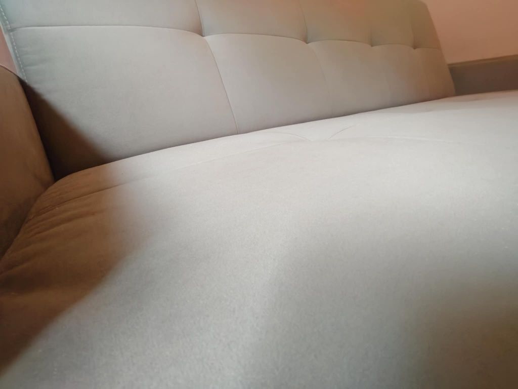 Rozkładana wersalka sofa z bokami