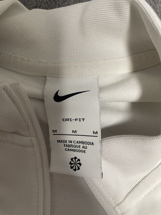 Олімпійка nike dri fit біла