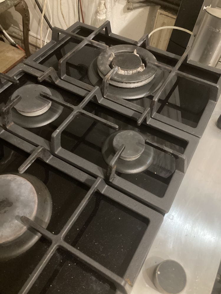 Продам газову поверхню Піраміда Piramida
