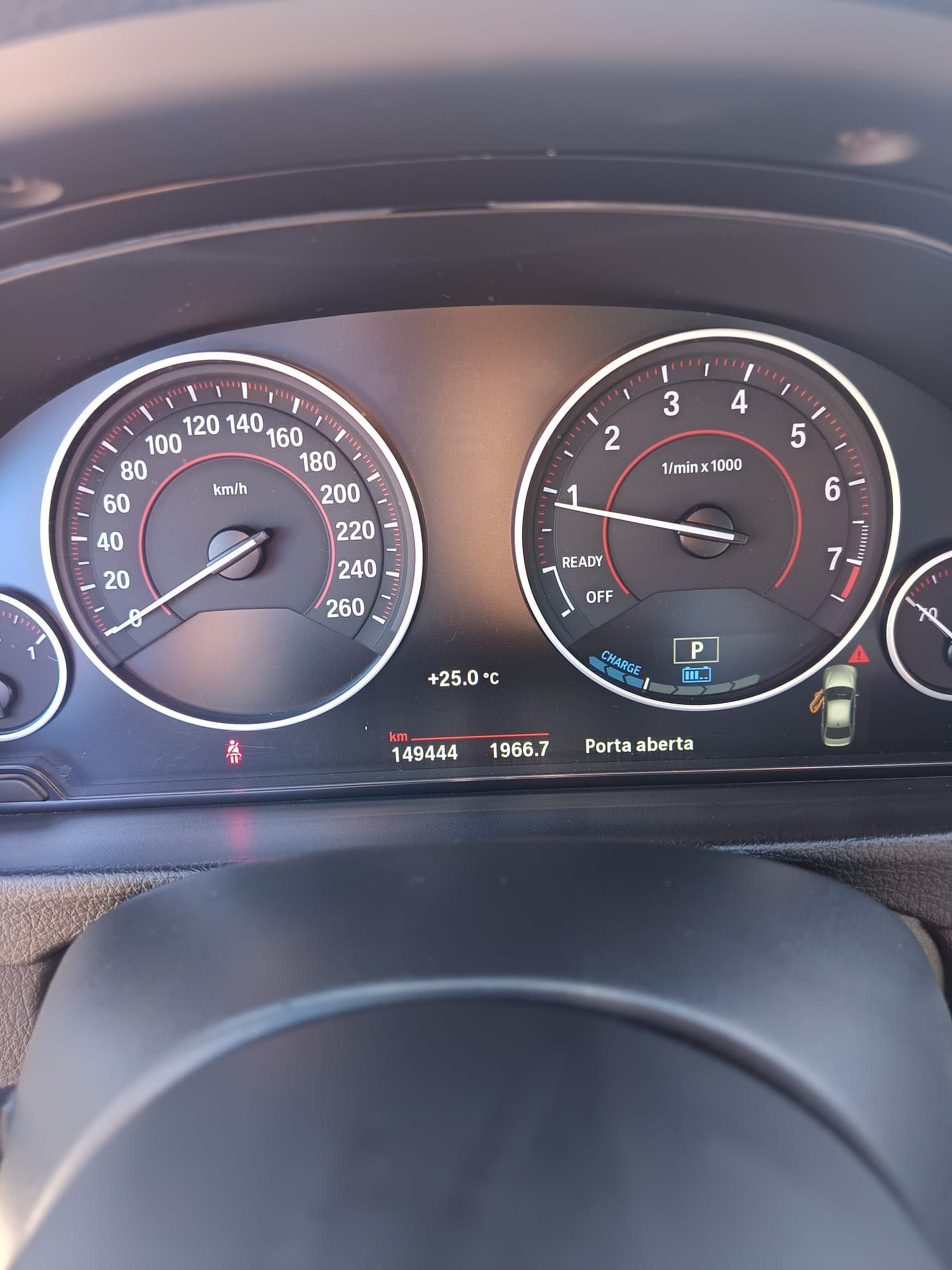 BMW 330e 2017 Pack M