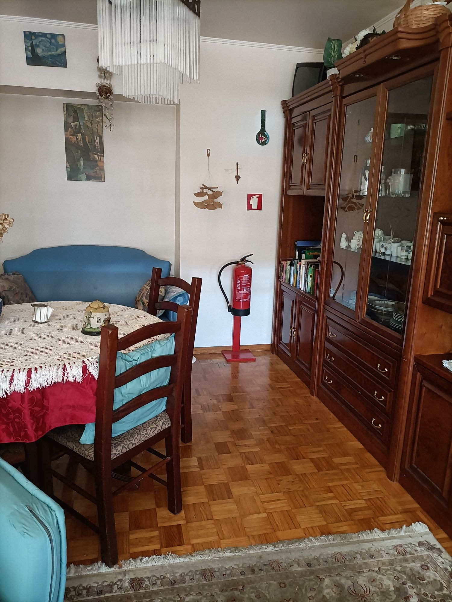 Arrendo quarto a estudante para 2 senhoras Monte da Caparica