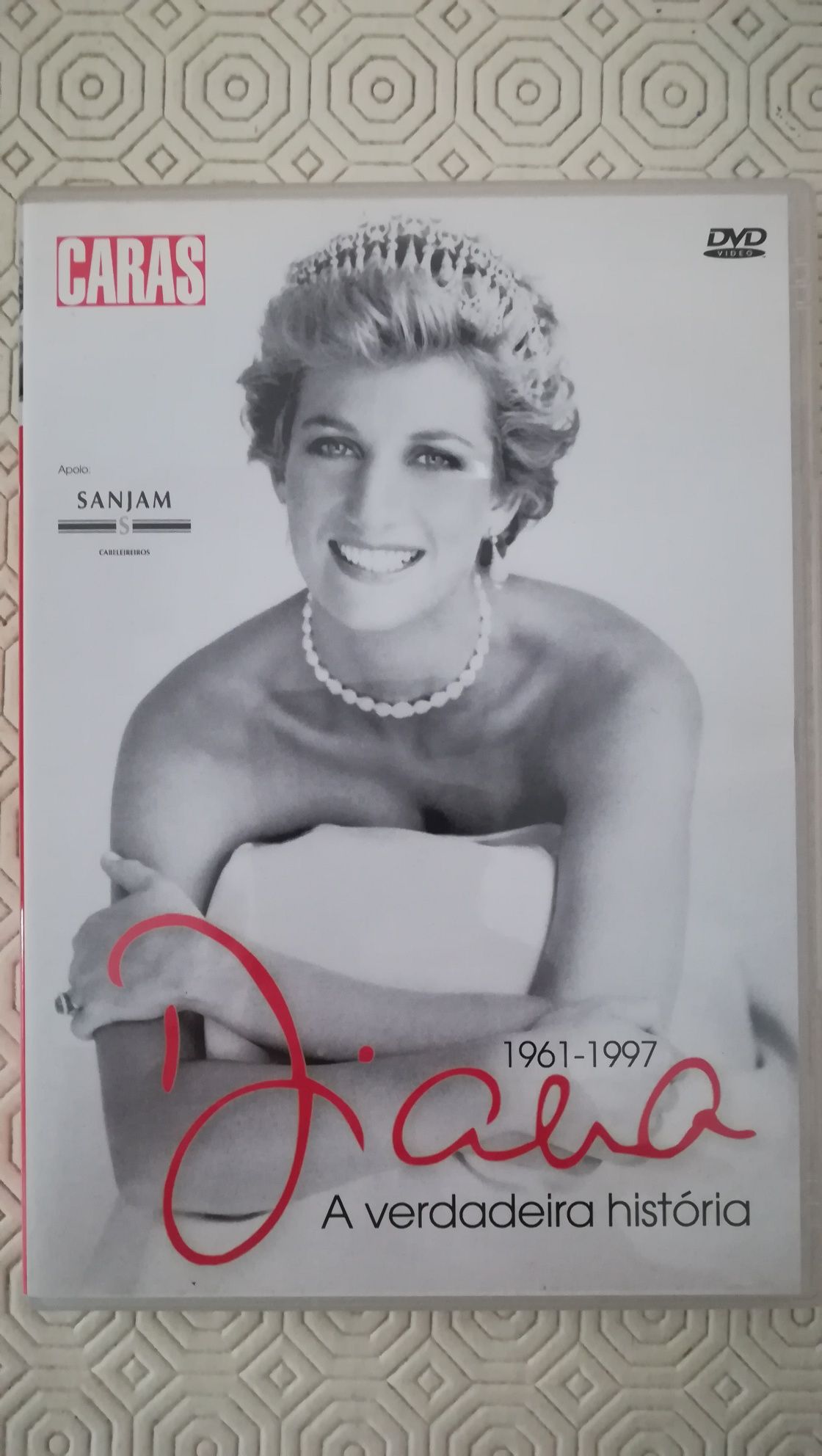 Livro e DVD princesa Diana