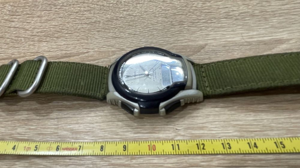 Годинник CASIO WS-300