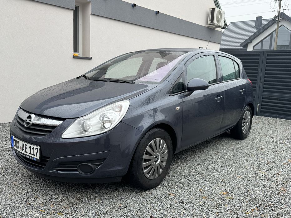 Opel corsa 1.2 benzyna 2008 rok grzane siedzenia + kierownica