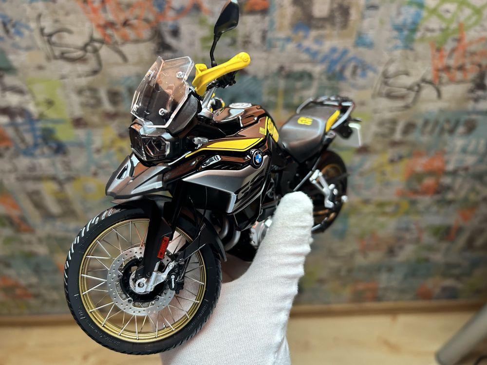 Model BMW motorrad R1250 GS 1/10