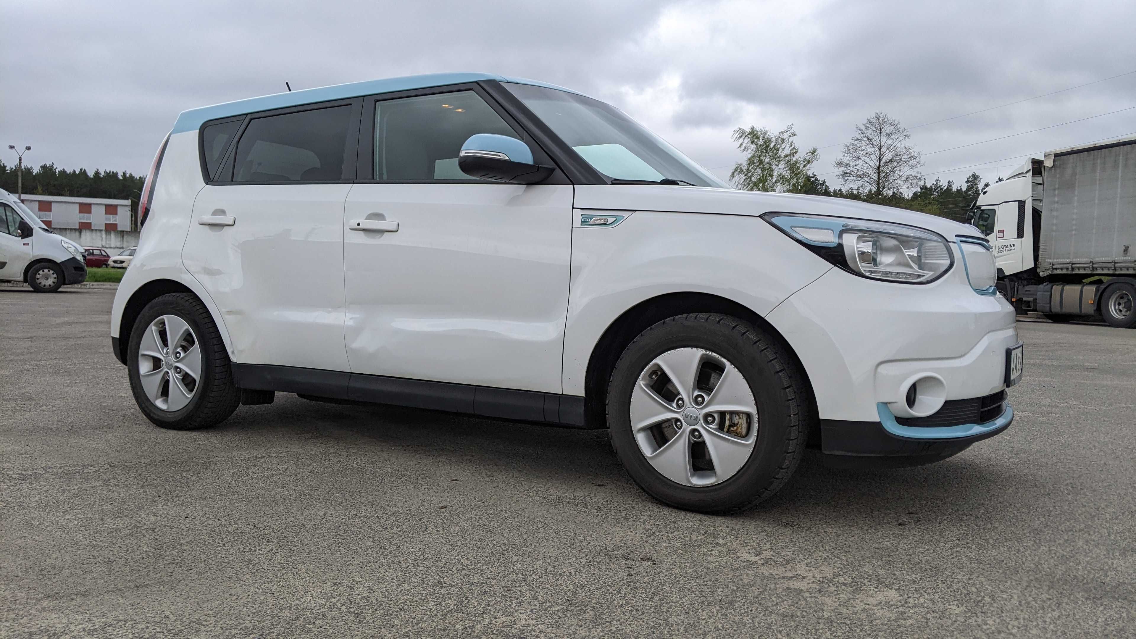 Kia Soul EV 2014"