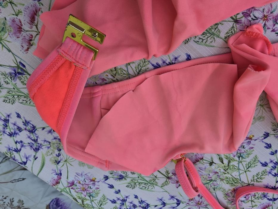 Strój kąpielowy rozm. 36 falbanki