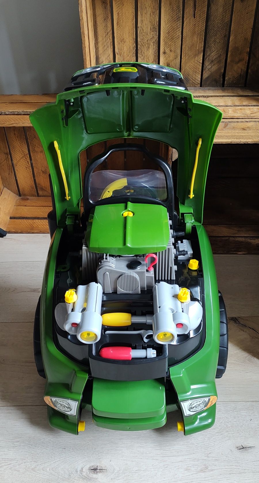 Traktor John Deere imitacja silnika symulator napraw dla dzieci Klein