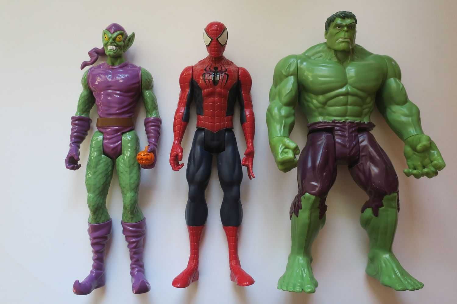 Duże figurki Green Goblin Spiderman Hulk Marvel Hasbro