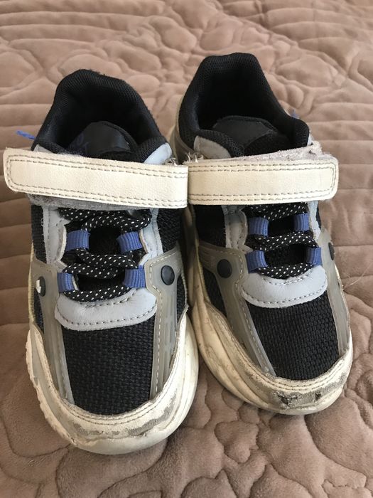 Кросівки для дому, розмір 28