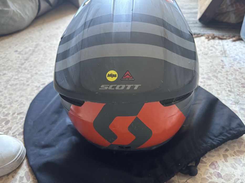 Capacete Scott L (59-60)