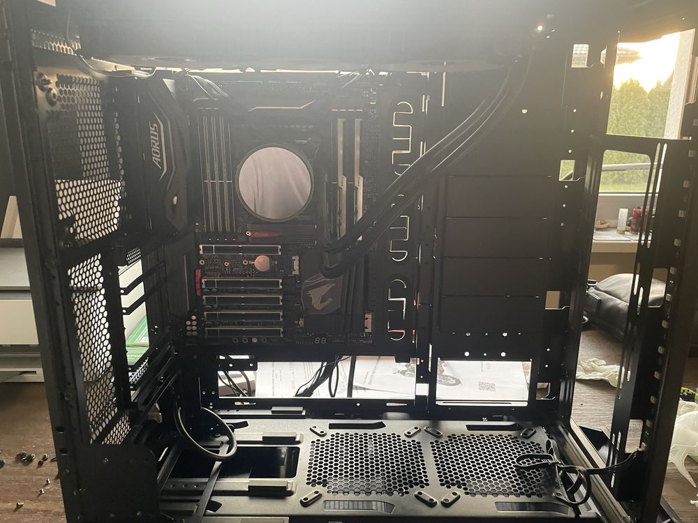 Komputer i7-7820x Aorus x299 gaming 7 G.skill 3600mhz NZXT Kraken x72