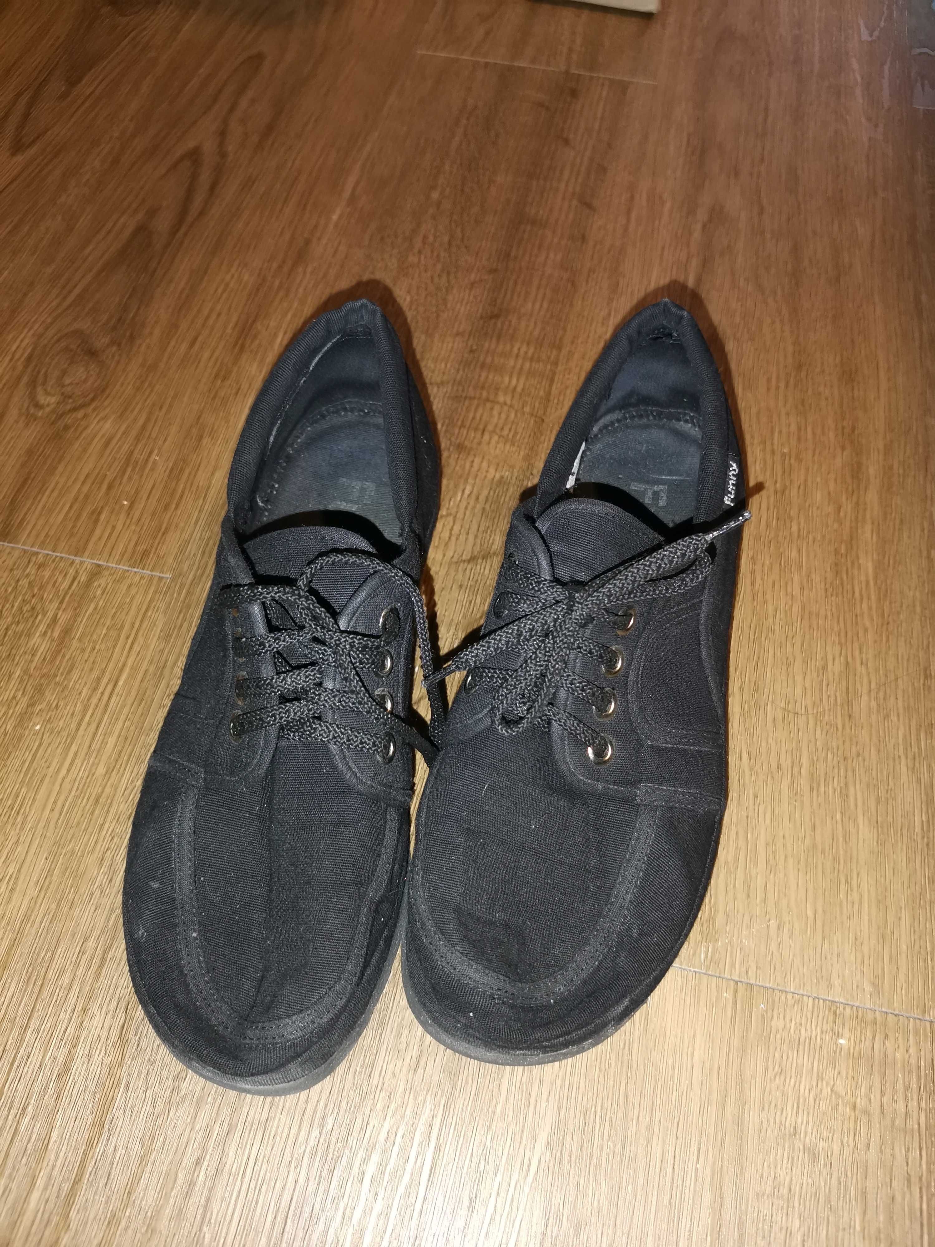 Czarne trampki buty funny 38 damskie