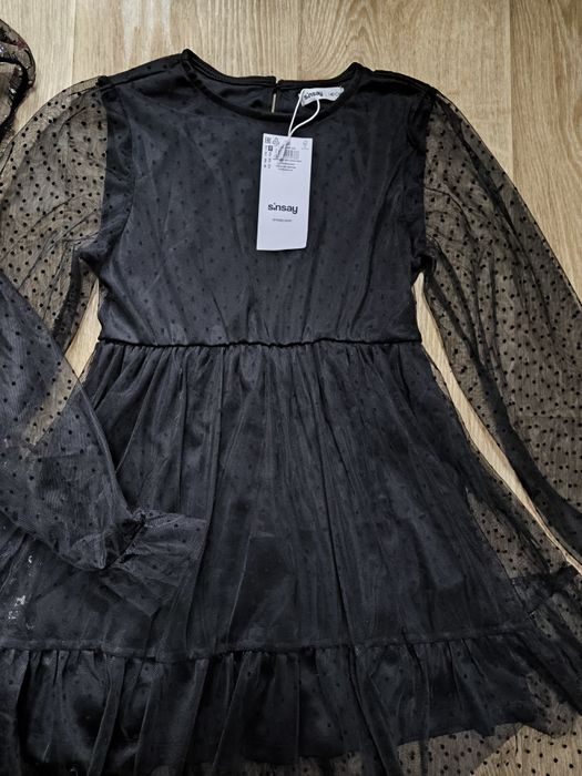 Платье на девочку sinsay 140