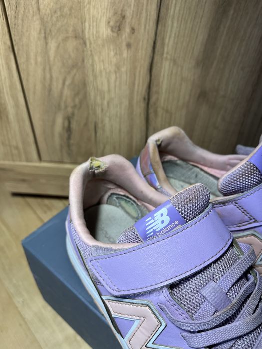 Кросівки жіночі/підліткові New Balance 996 розмір 38,5