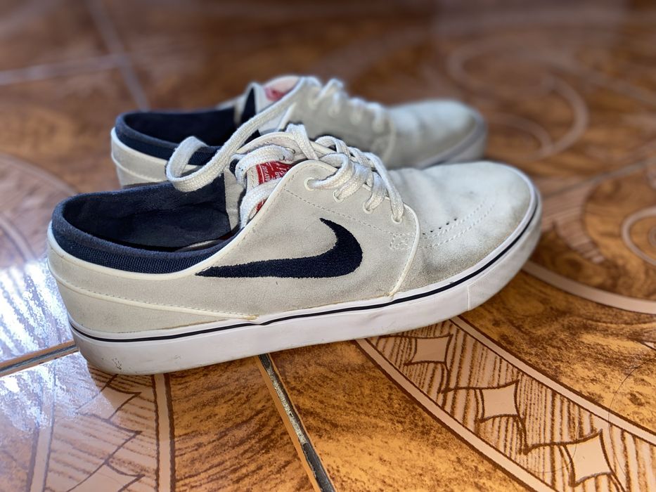 Мокасины мужские NIKE р.40( замша)
