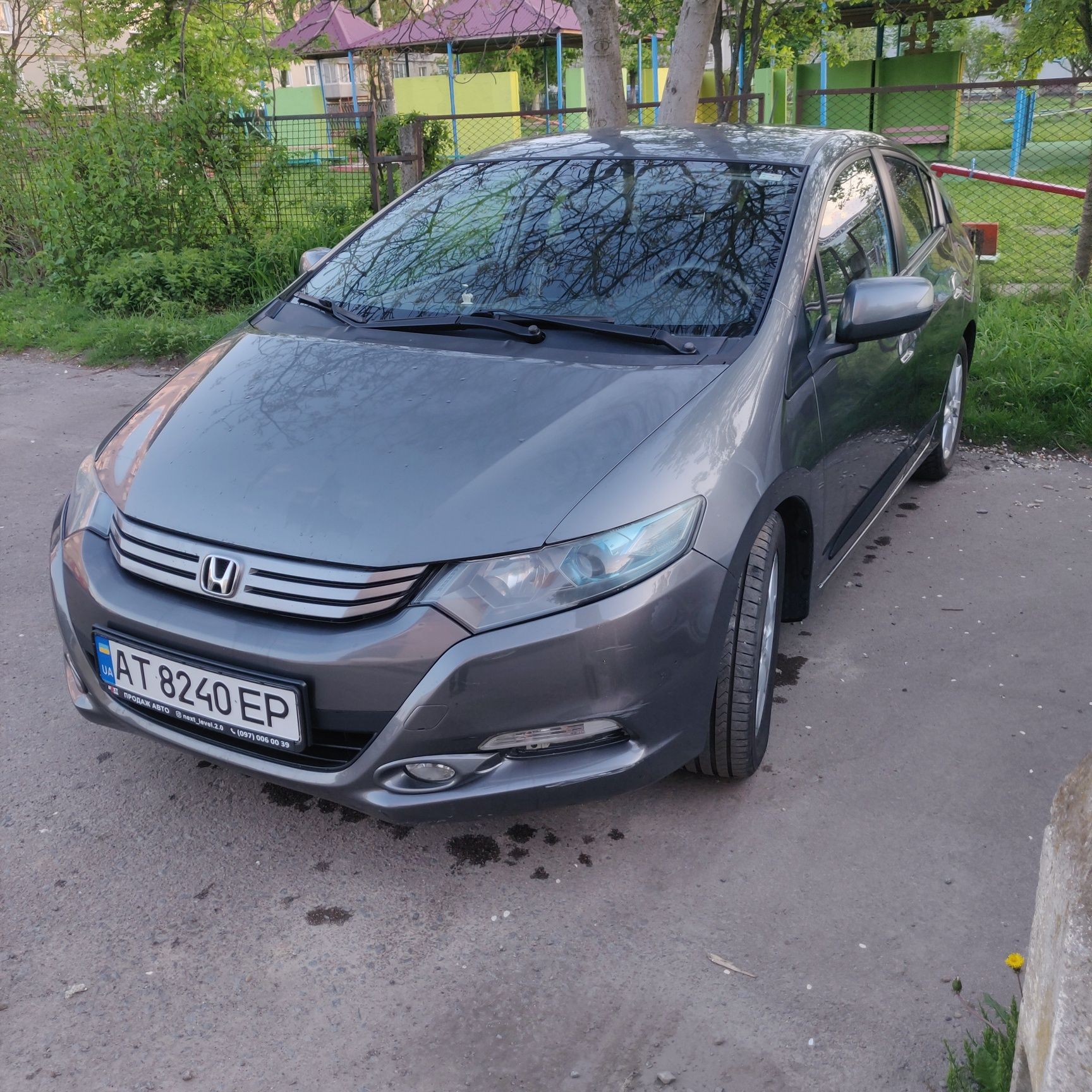 Продам автомобіль Хонда Інсайт
