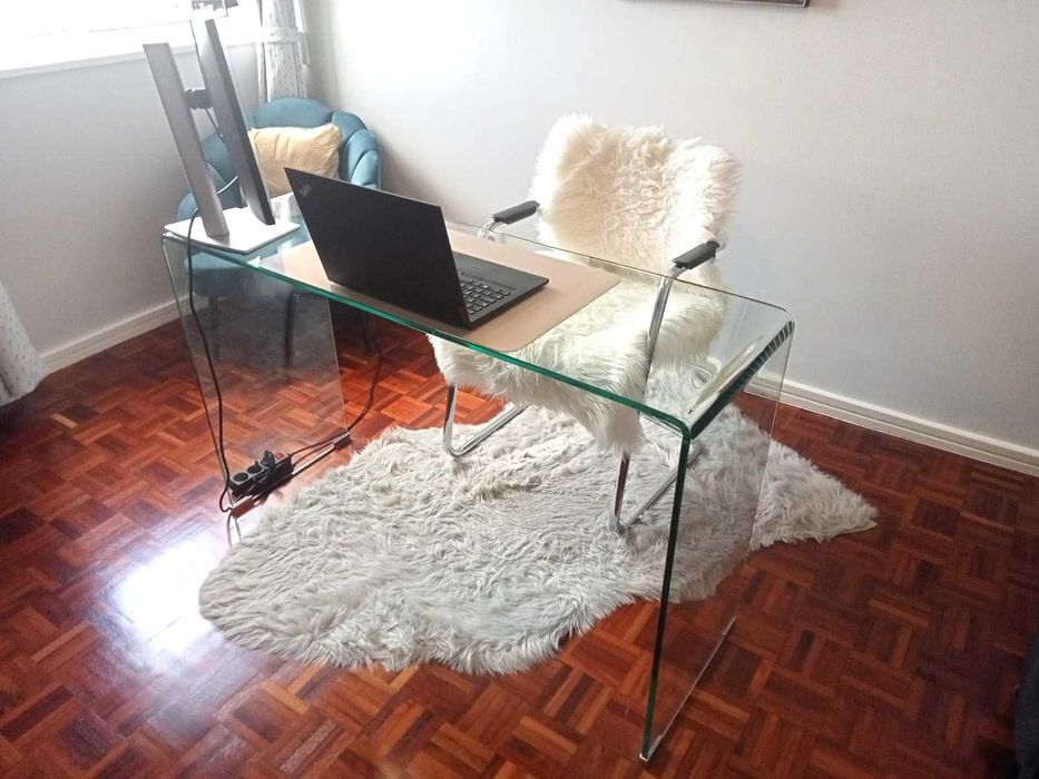 Secretaria em Vidro Temperado