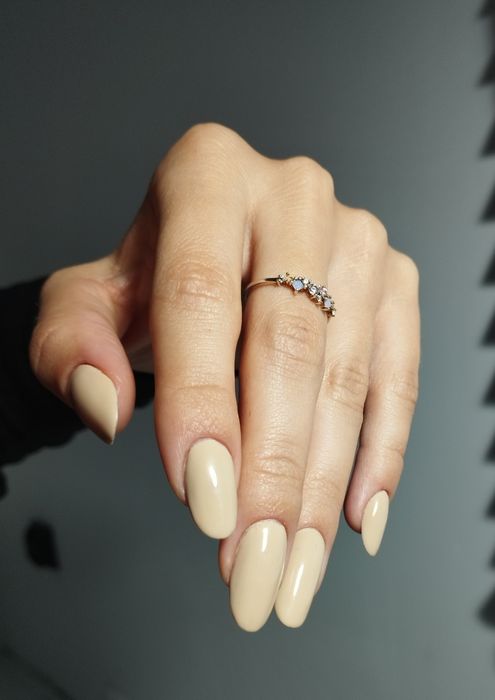 Manicure hybrydowy, paznokcie żelowe