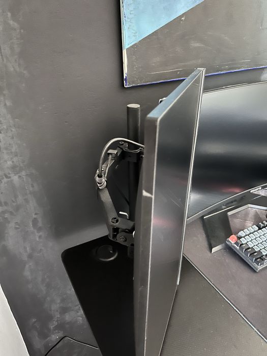 Monitor PHILIPS 243V + uchwyt stolowy pivot