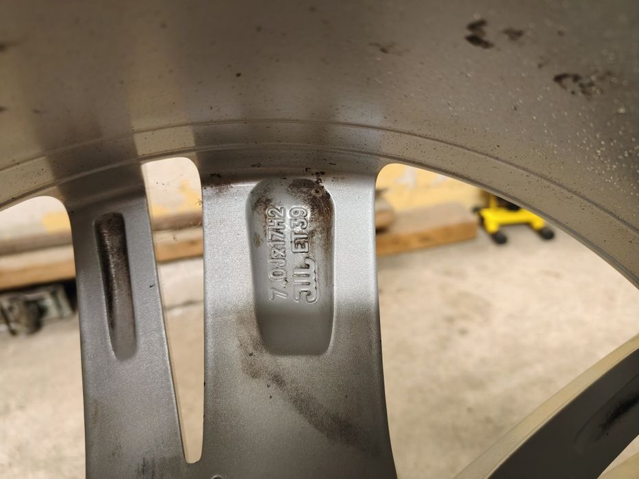 Диски VW Sharan, Audi, Skoda  R17