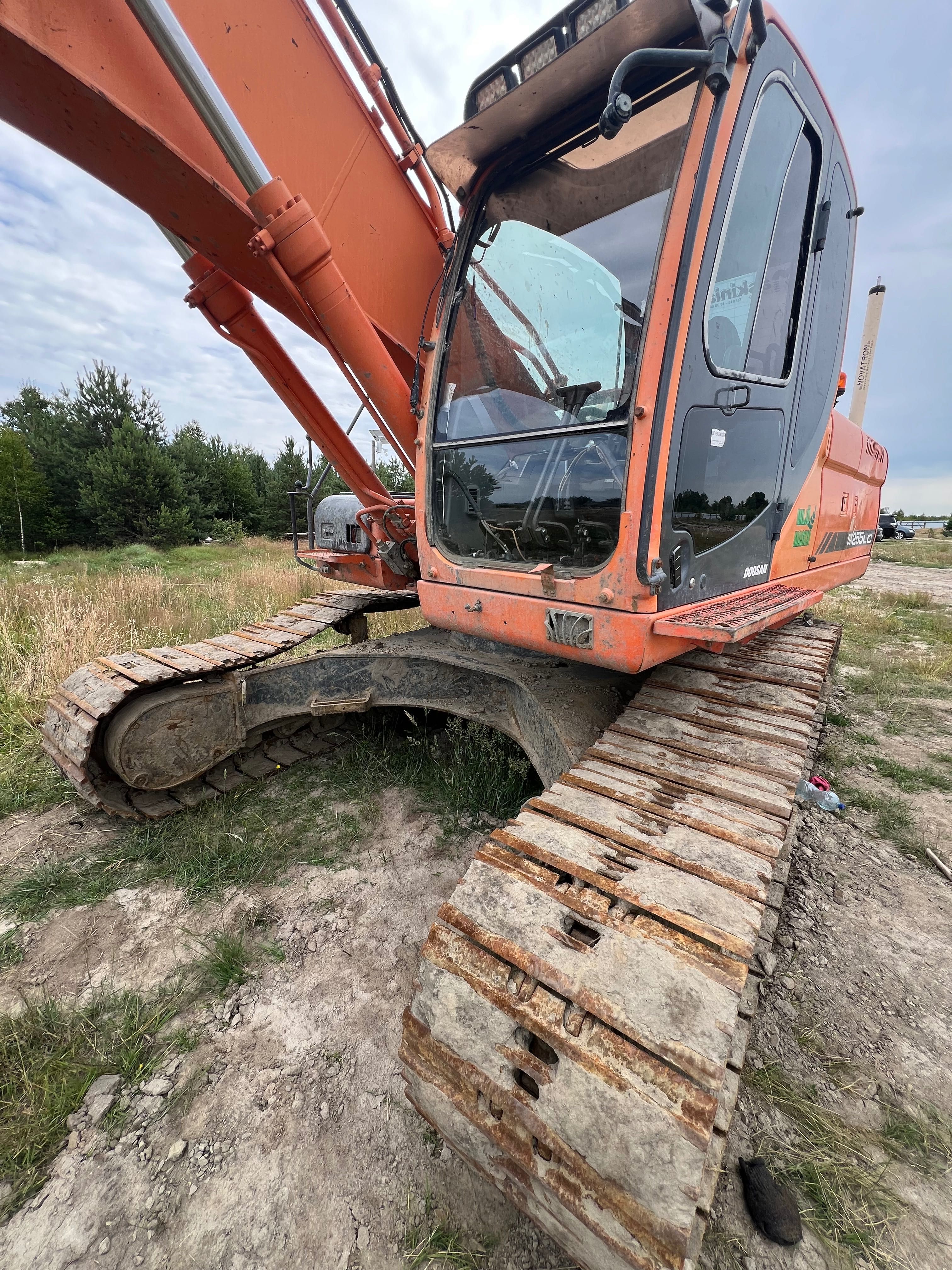Екскаватор DOOSAN DX255 LC