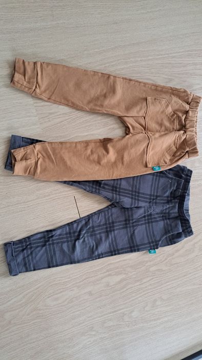 Spodnie chłopięce- rozmiar 104