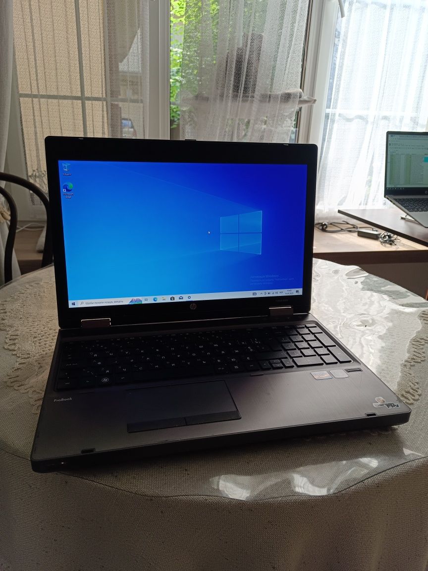 Ноутбук HP 6560b