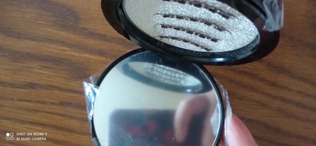 Nowy zestaw 4 par rzęs magnetycznych plus aplikator