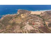 Terreno com projeto para centro de surf na Carrapateira