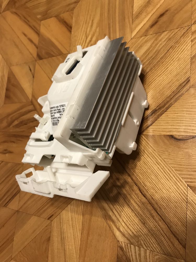 Kołnierz fartuch pralki electrolux EWT1367 VDW  cała na części