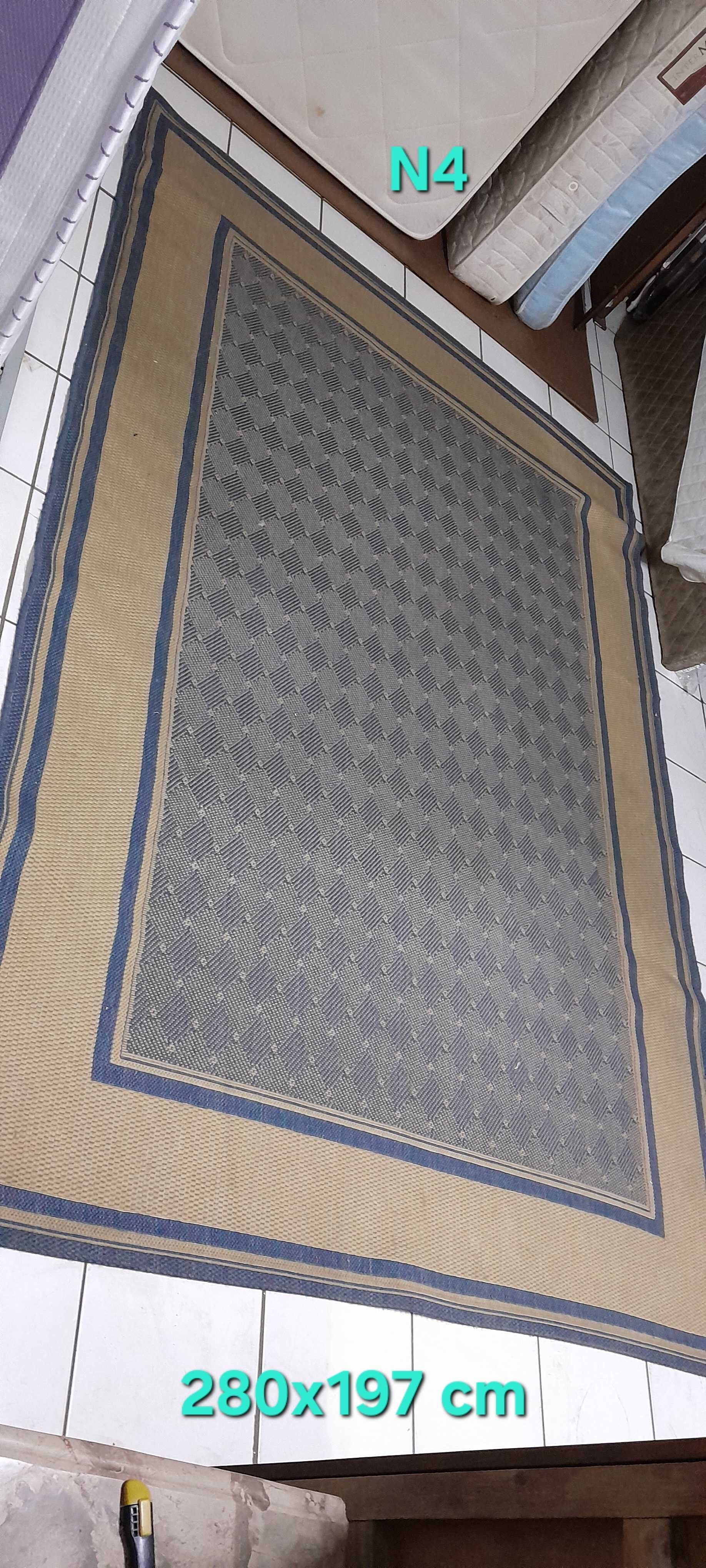 Tapetes e Carpetes diversos