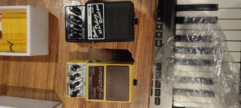 Pedais BOSS Fender