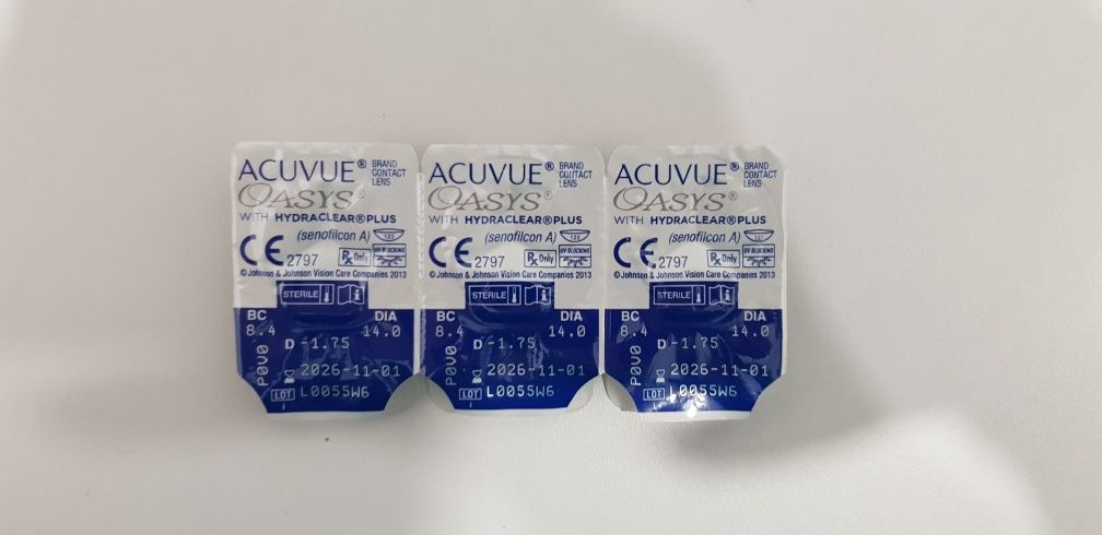 Контактні лінзи Acuvue Oasys - 1,75, 8 шт