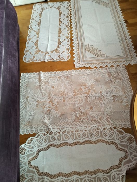 Bieżniki koronkowe prostokątne i okrągle