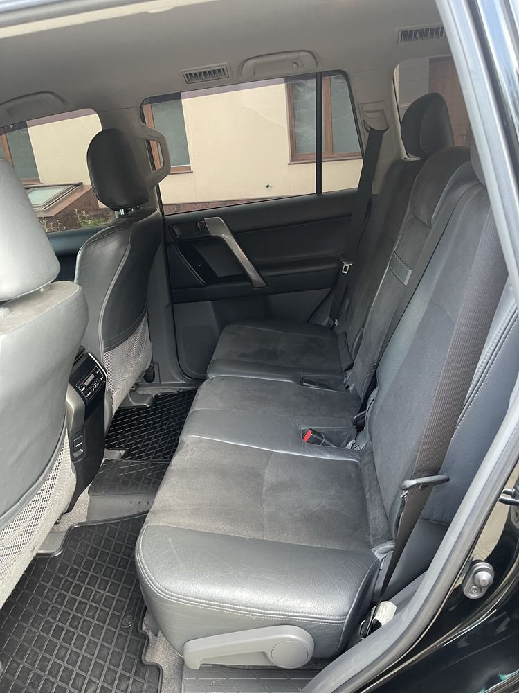 Toyota Prado 150 2011 2.7 газ/бензин ИДЕАЛЬНЫЙ