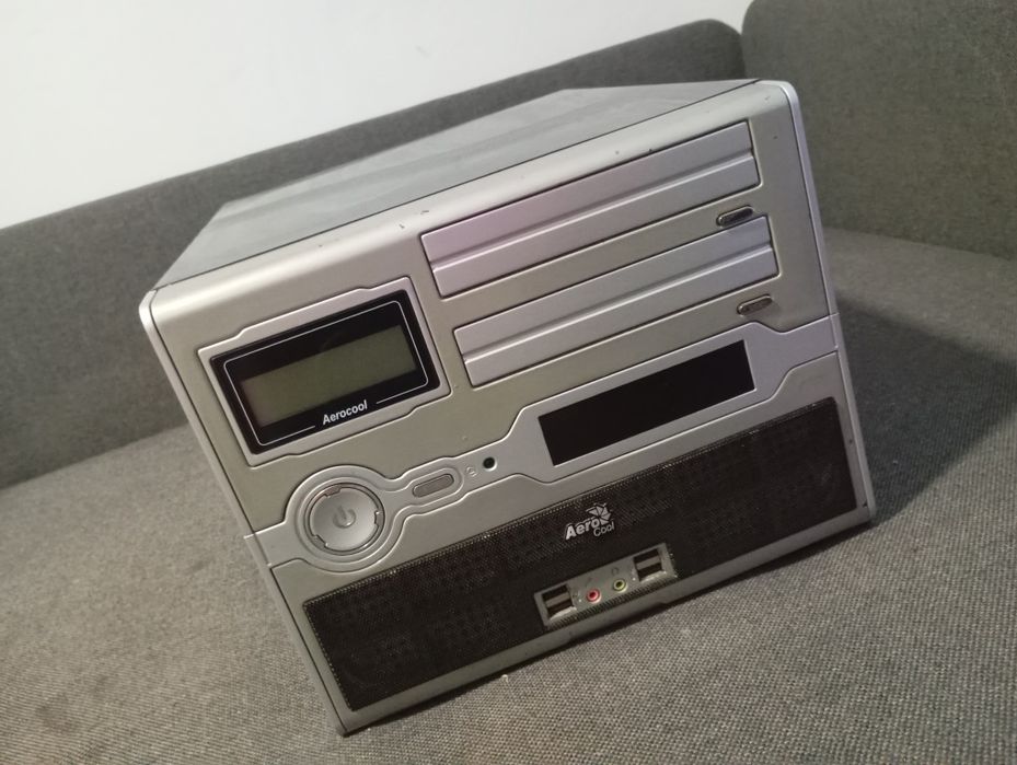 Komputer do zabudowy