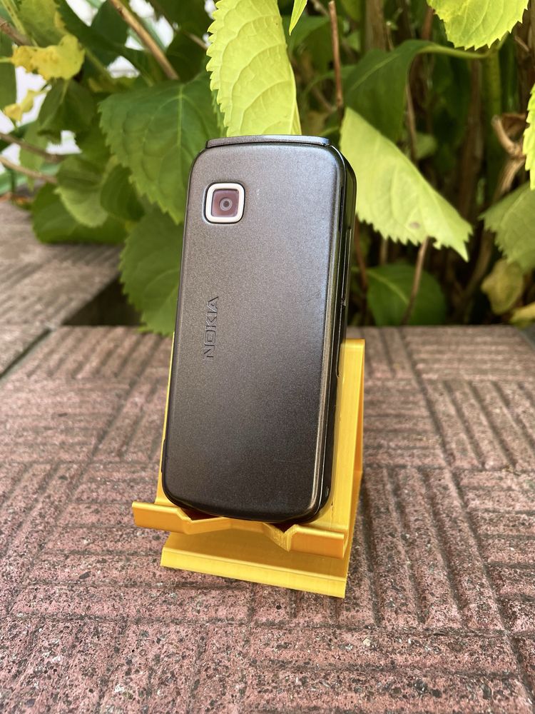 Telefon Nokia 5230